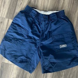 Navy blue AFTCO fishing shorts size 30